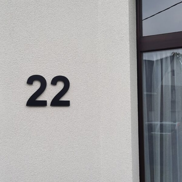 zwart huisnummer groot 20cm nummer 22